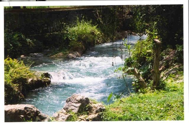 Roaring River