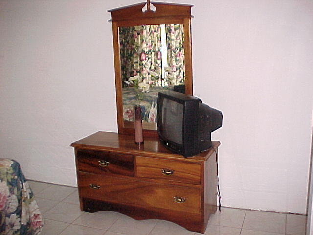  ROOM SEVEN