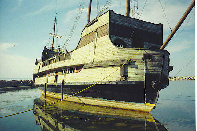 bgboat.jpg