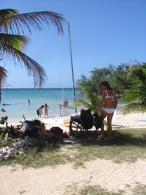Just look at the colour of the sea & sky!