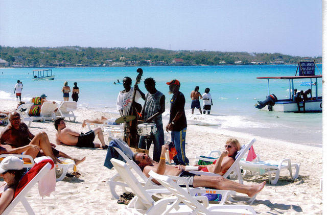A crowded day on the beach