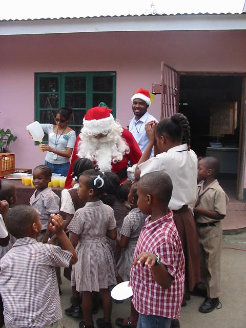 Everybody loves Santa!