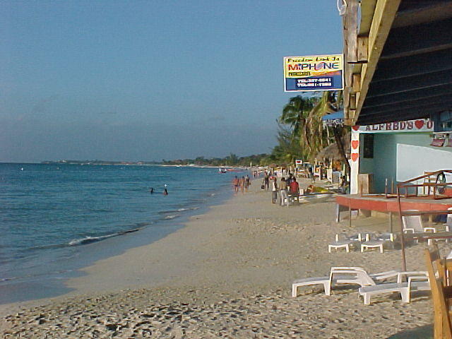 Jan. 27th, 2006 at Mi Yard, Negril