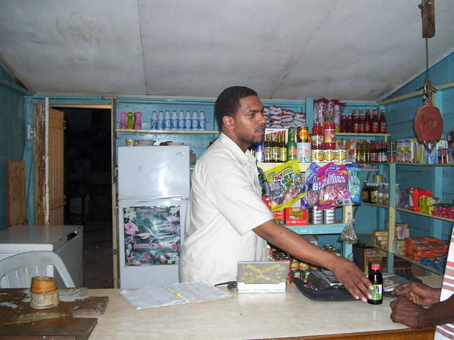 Pat's Grocery