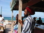 Rasta carver takes 5